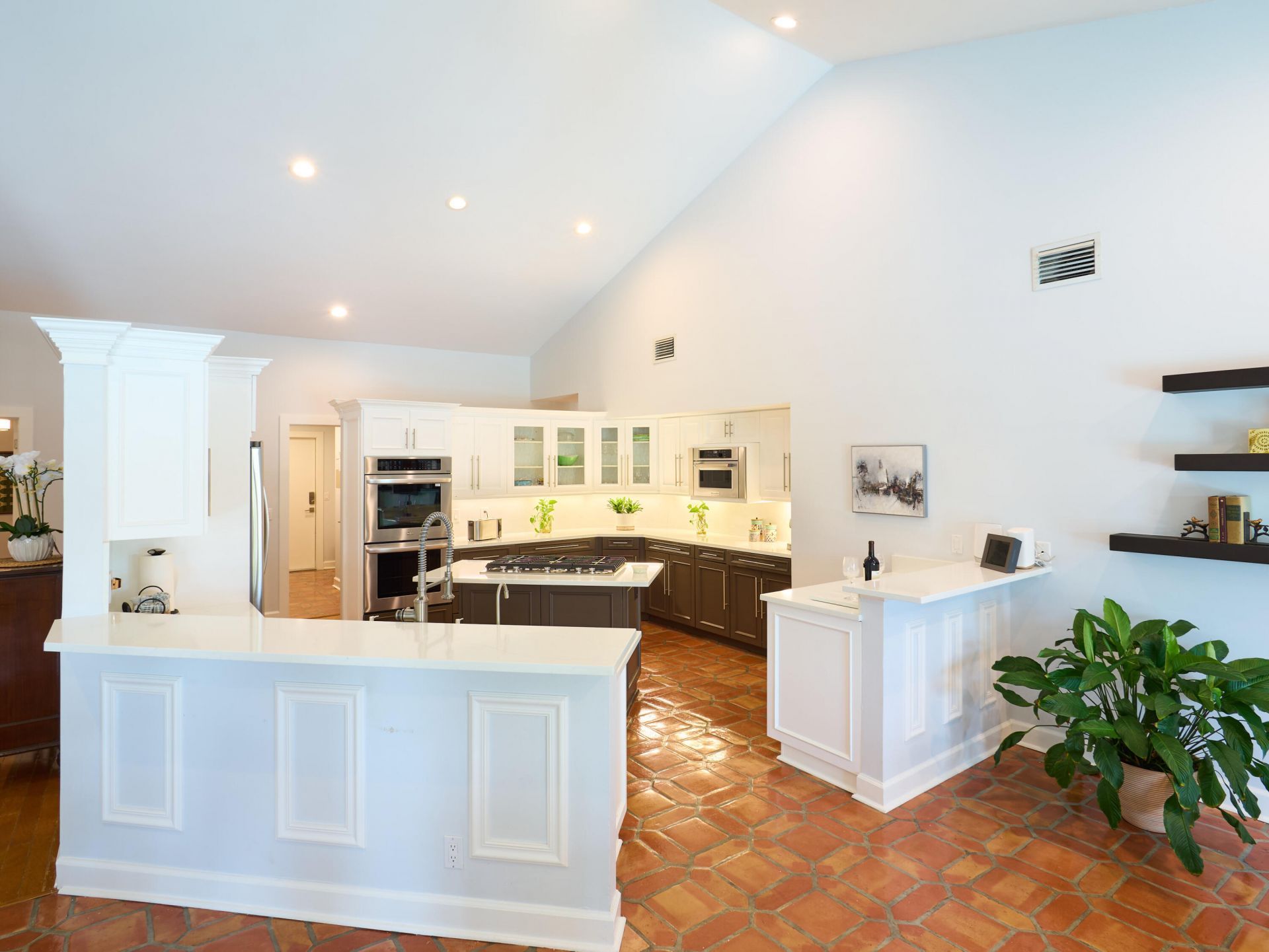 3700 Embassy Drive, West Palm Beach, FL 33401 Photo