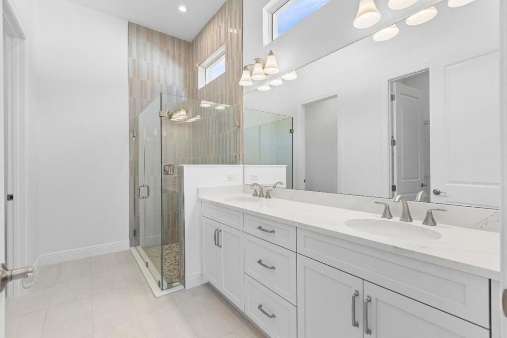 140 SE Via Tirso, Port Saint Lucie, FL 34952 Photo