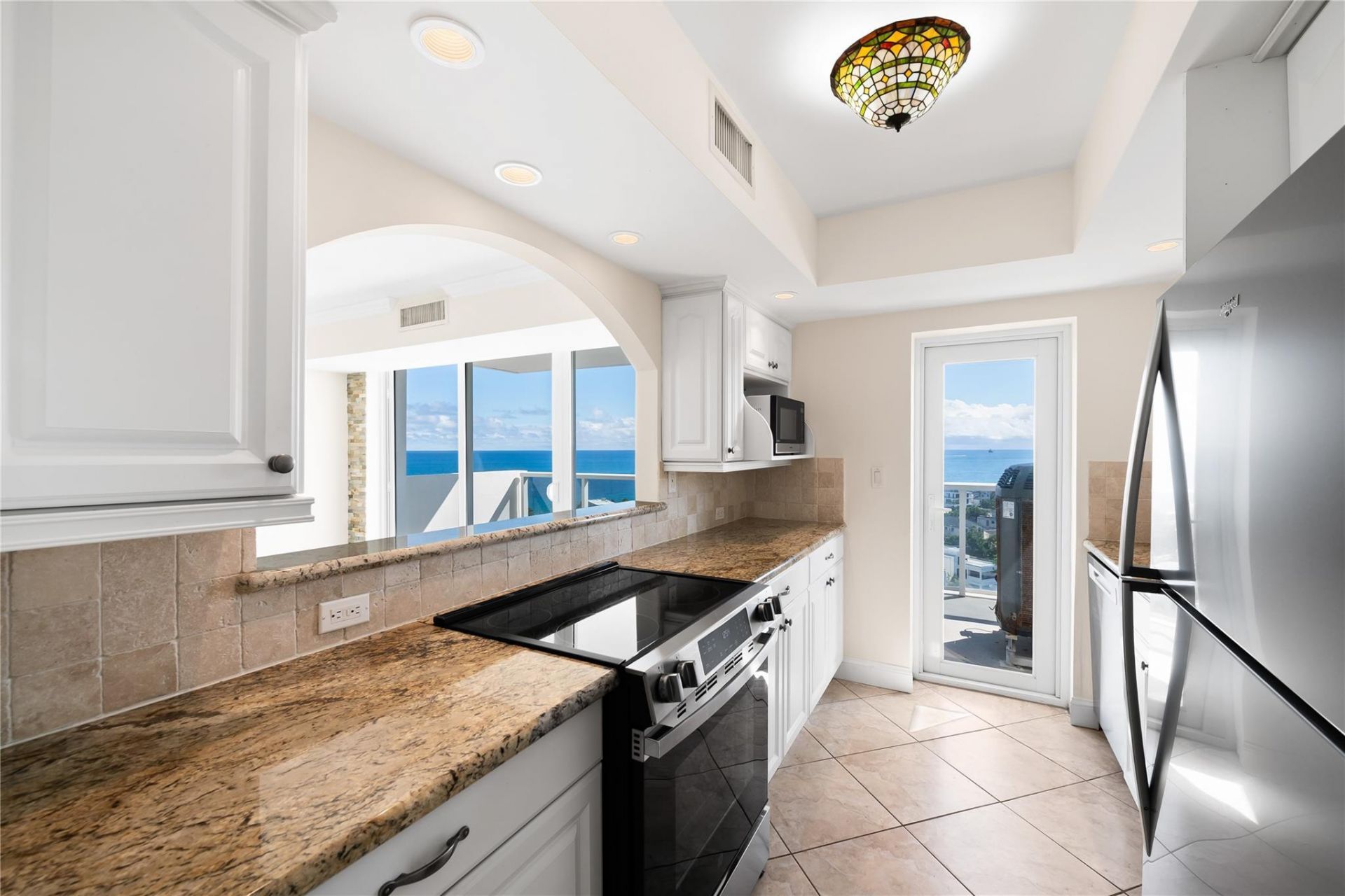 2701 N Ocean Boulevard, Unit 15C, Fort Lauderdale, FL 33308 Photo