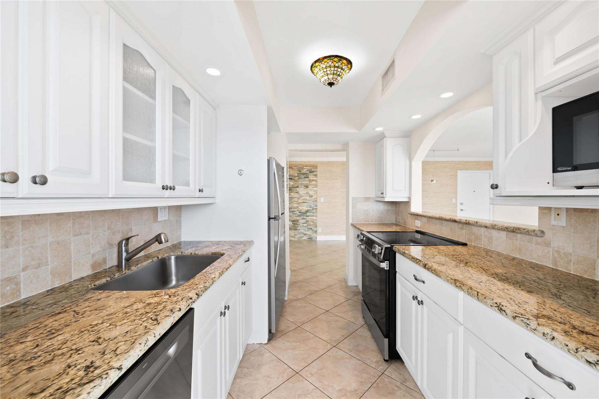 2701 N Ocean Boulevard, Unit 15C, Fort Lauderdale, FL 33308 Photo