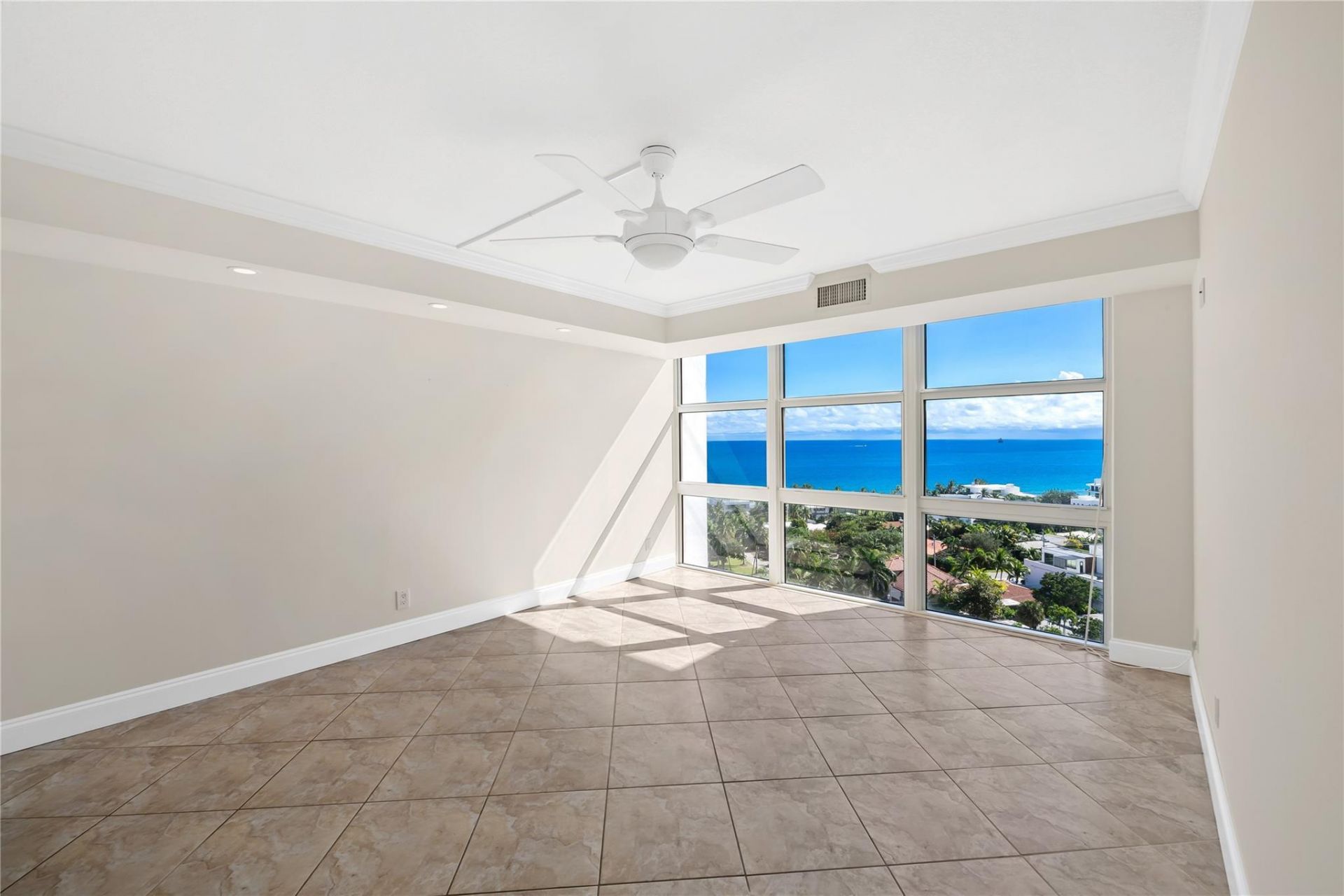 2701 N Ocean Boulevard, Unit 15C, Fort Lauderdale, FL 33308 Photo