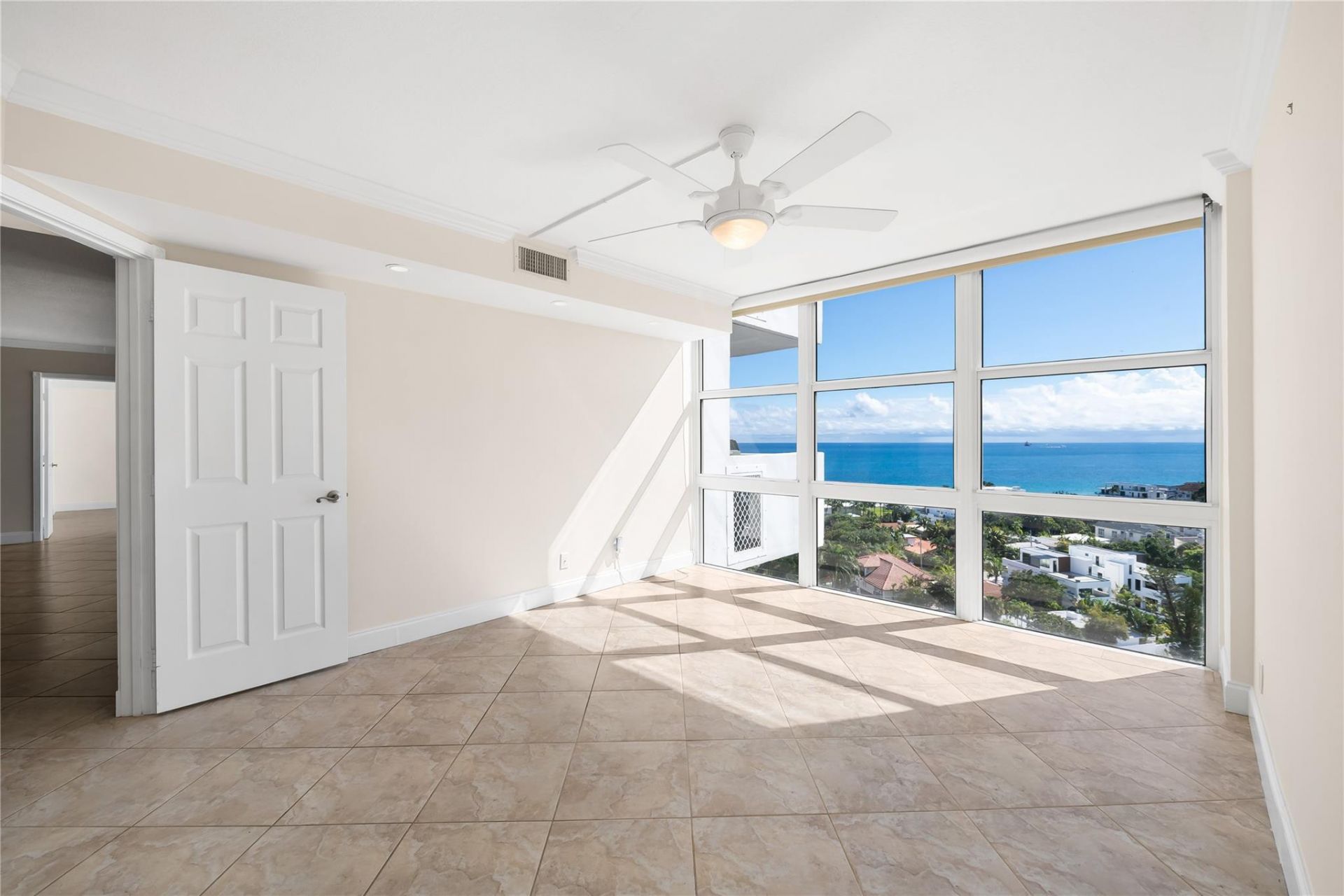 2701 N Ocean Boulevard, Unit 15C, Fort Lauderdale, FL 33308 Photo