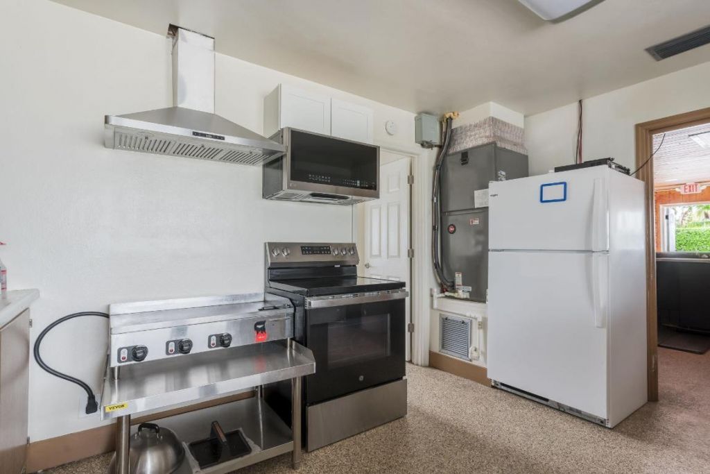 945 Miner Road, Lake Worth, FL 33462 Photo