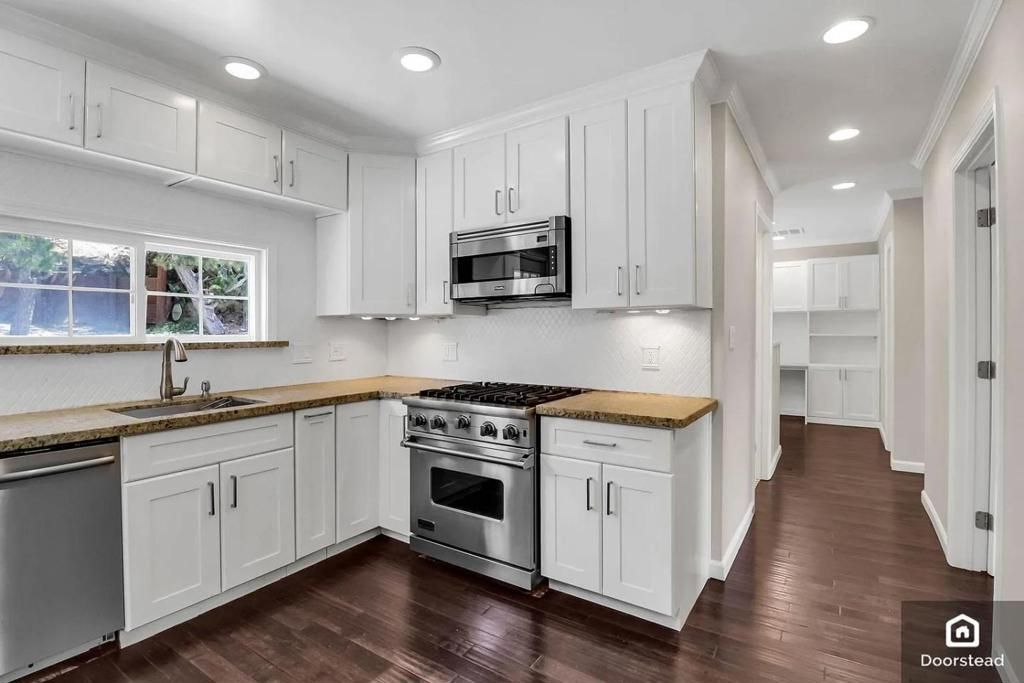 113 Alvarado Street, Brisbane, CA 94005 Main Photo