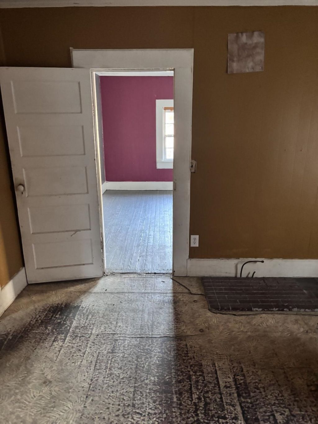 1925 E. Highway 9 Business Photo 4