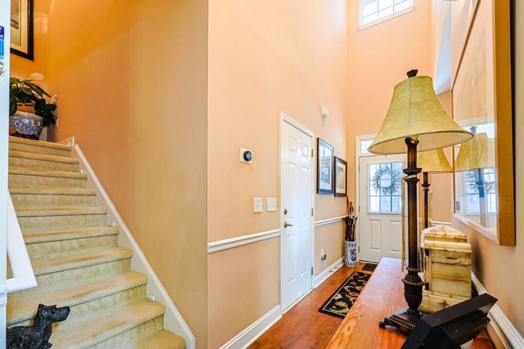 815 Botany Loop Photo 21