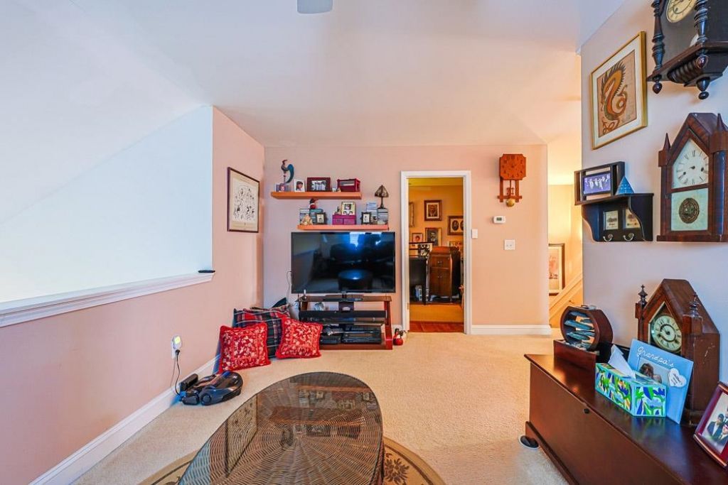 815 Botany Loop Photo 28