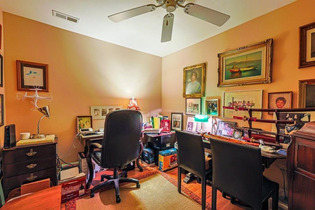 815 Botany Loop Photo 30