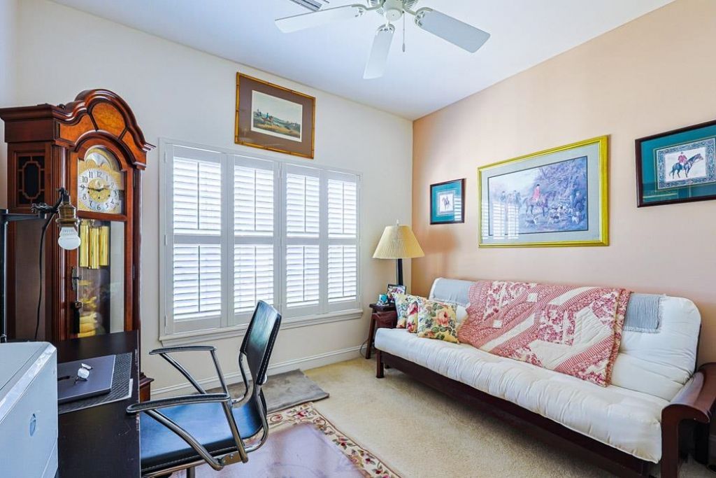 815 Botany Loop Photo 32