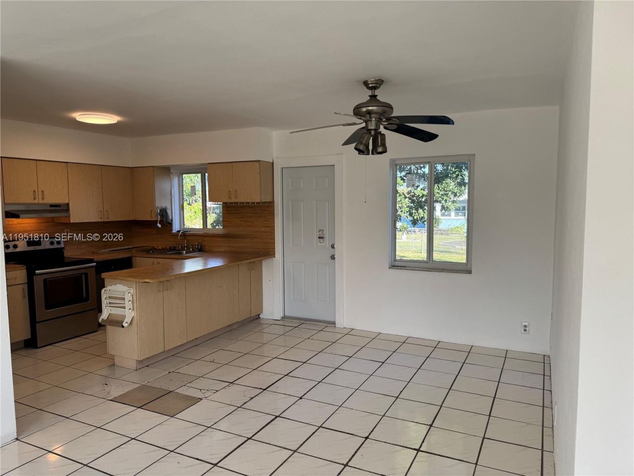 3535 NW 82nd St, Miami, FL 33147 Photo