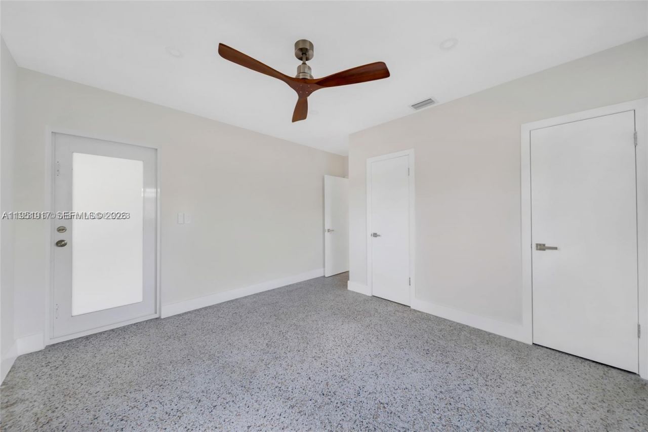 11020 NE 10th Ave, Unit 11022, Biscayne Park, FL 33161 Photo