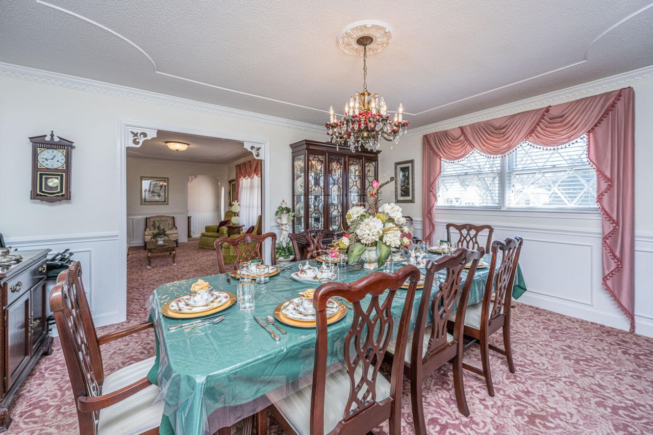 111 Weathers Street Photo 17