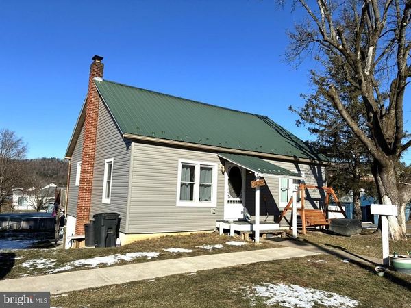 421 JAMES STREET, LOCK HAVEN, PA 17745