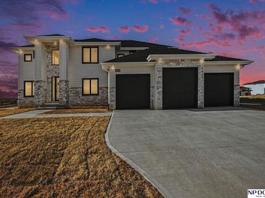 3638 S 217 Street, Elkhorn, NE 68022