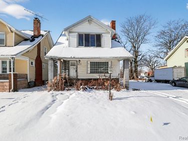 675 Algonquin Street, Detroit, MI 48215