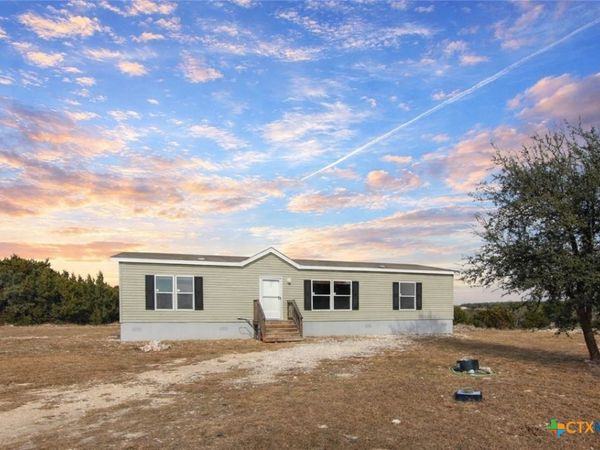 217 Wood Glen Drive, Gatesville, TX 76528