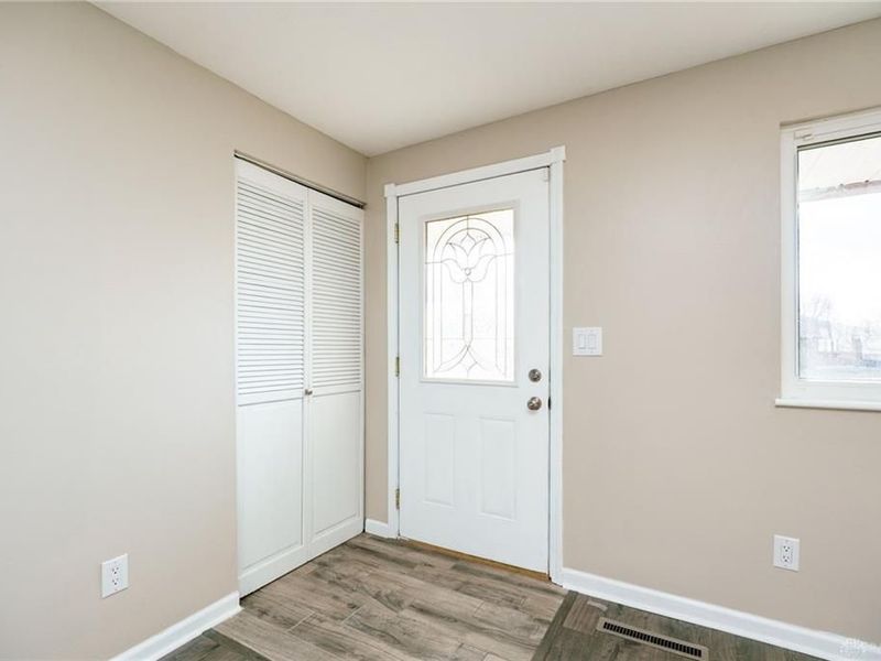 5929 Rosalie Road, Huber Heights, OH 45424 Photo 2