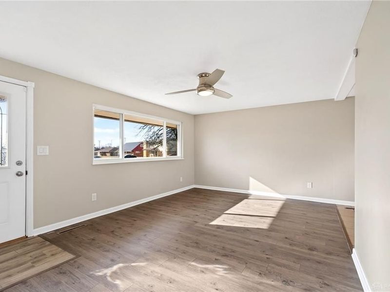 5929 Rosalie Road, Huber Heights, OH 45424 Photo 4