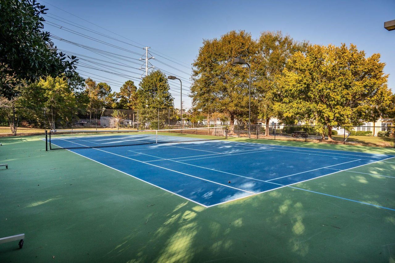 1714 Chatelain Way Photo 11