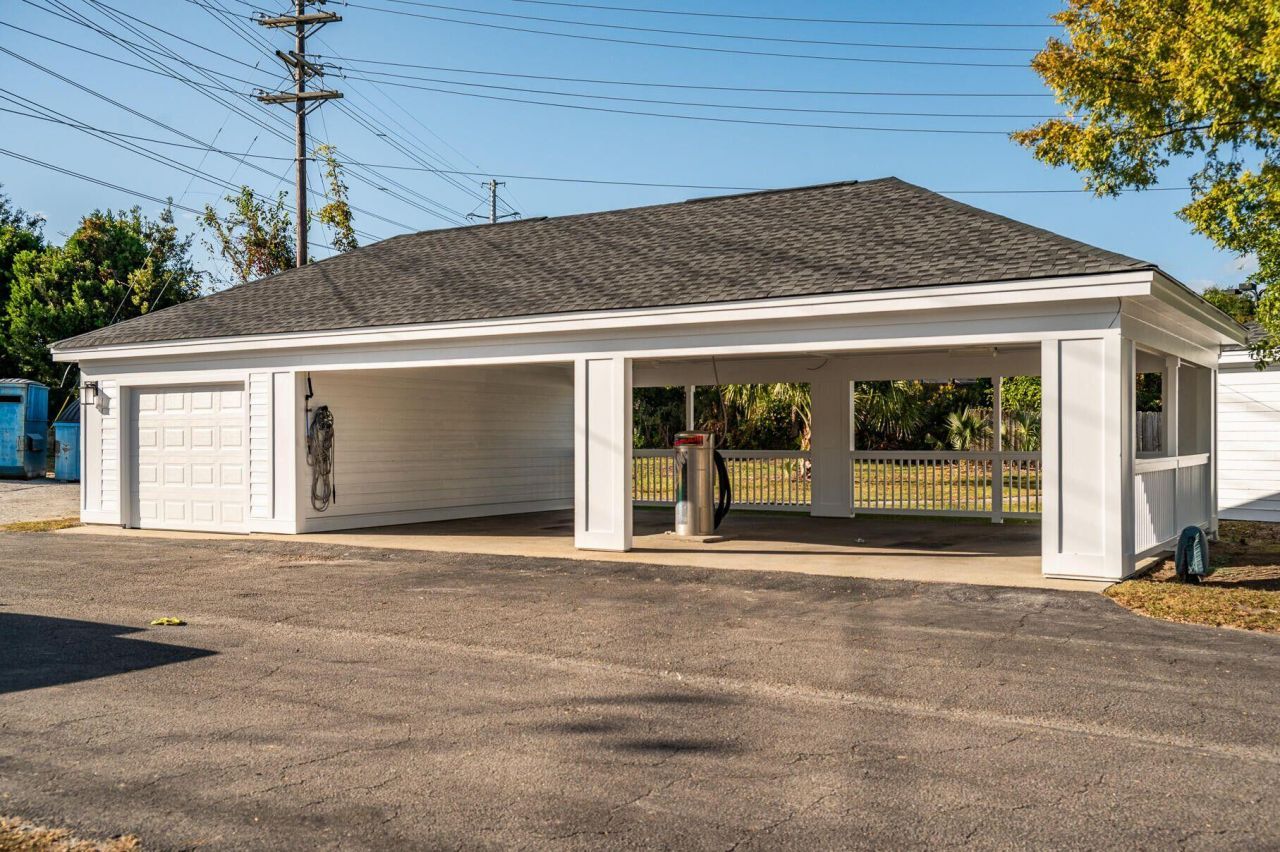 1714 Chatelain Way Photo 15