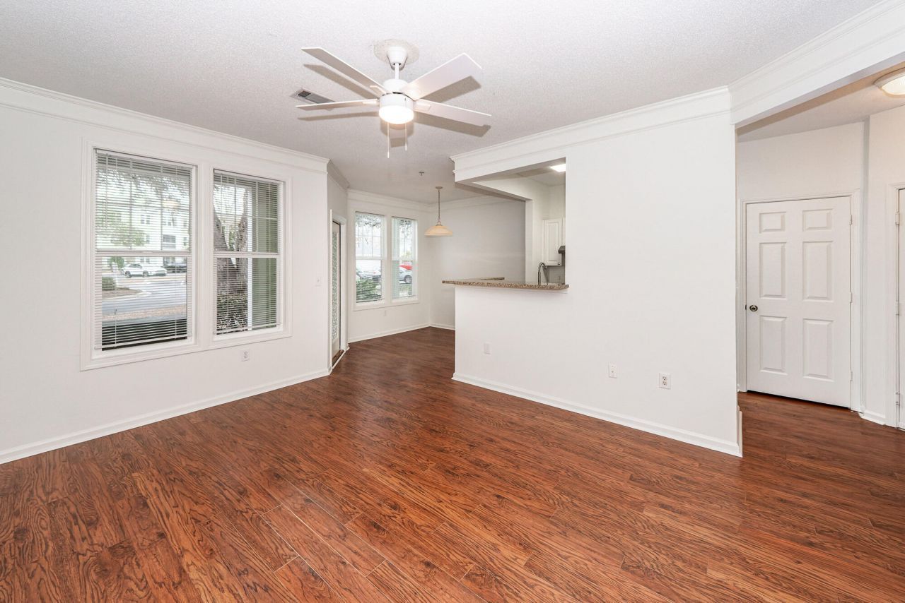 1714 Chatelain Way Photo 25