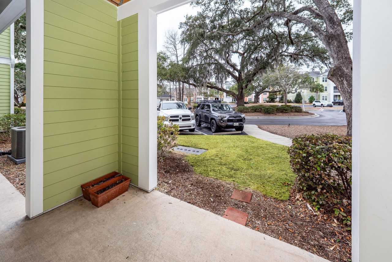 1714 Chatelain Way Photo 42