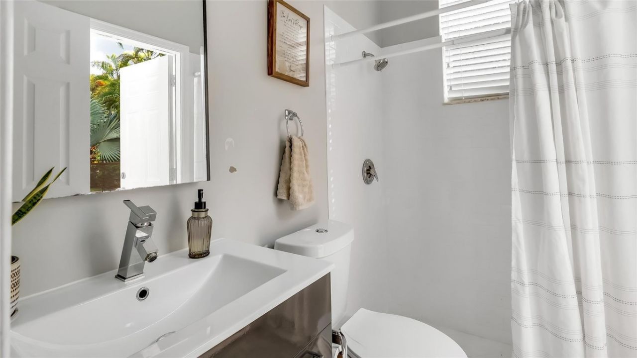 5252 NW 51st St, Coconut Creek, FL 33073 Photo