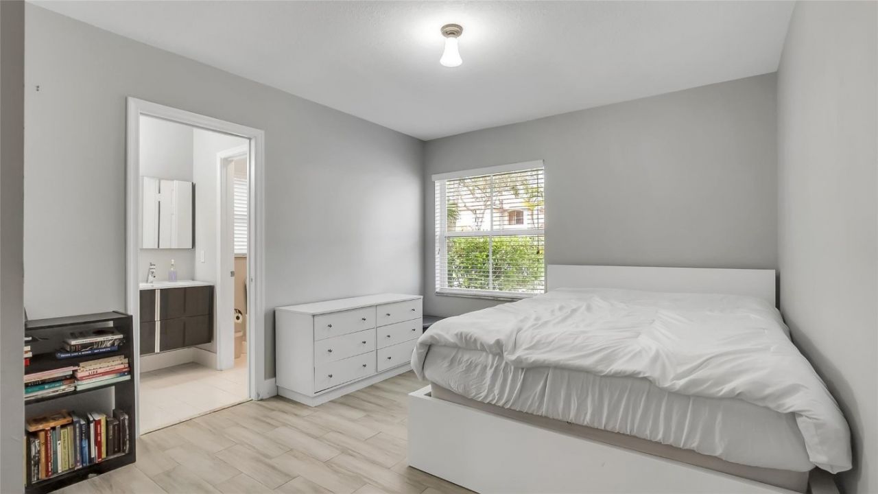 5252 NW 51st St, Coconut Creek, FL 33073 Photo