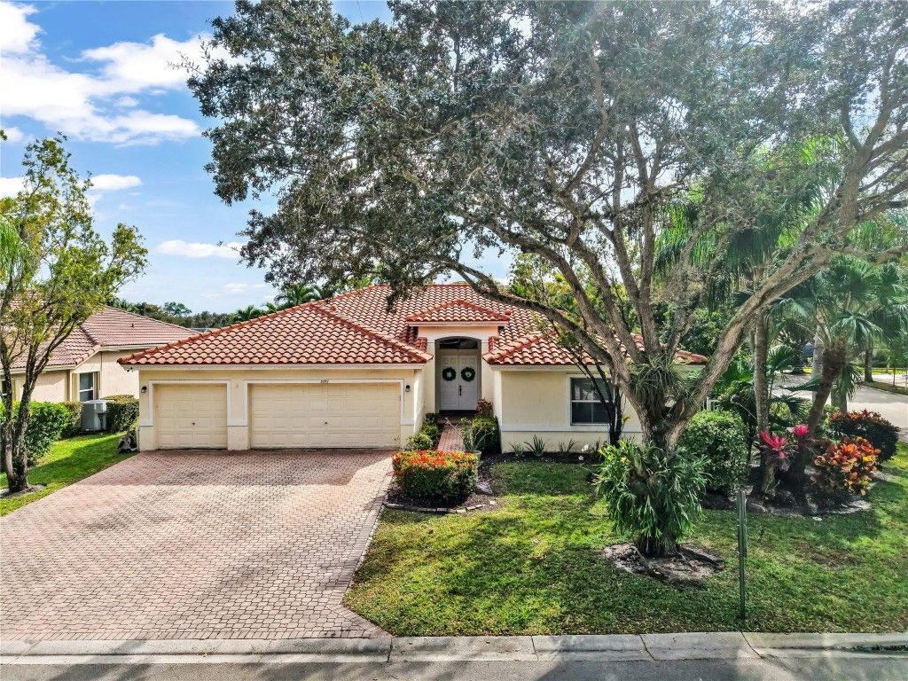 5252 NW 51st St, Coconut Creek, FL 33073 Photo