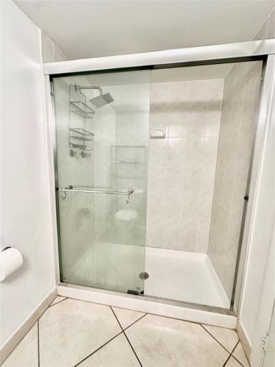 200 Leslie Drive, Unit 523, Hallandale Beach, FL 33009 Photo