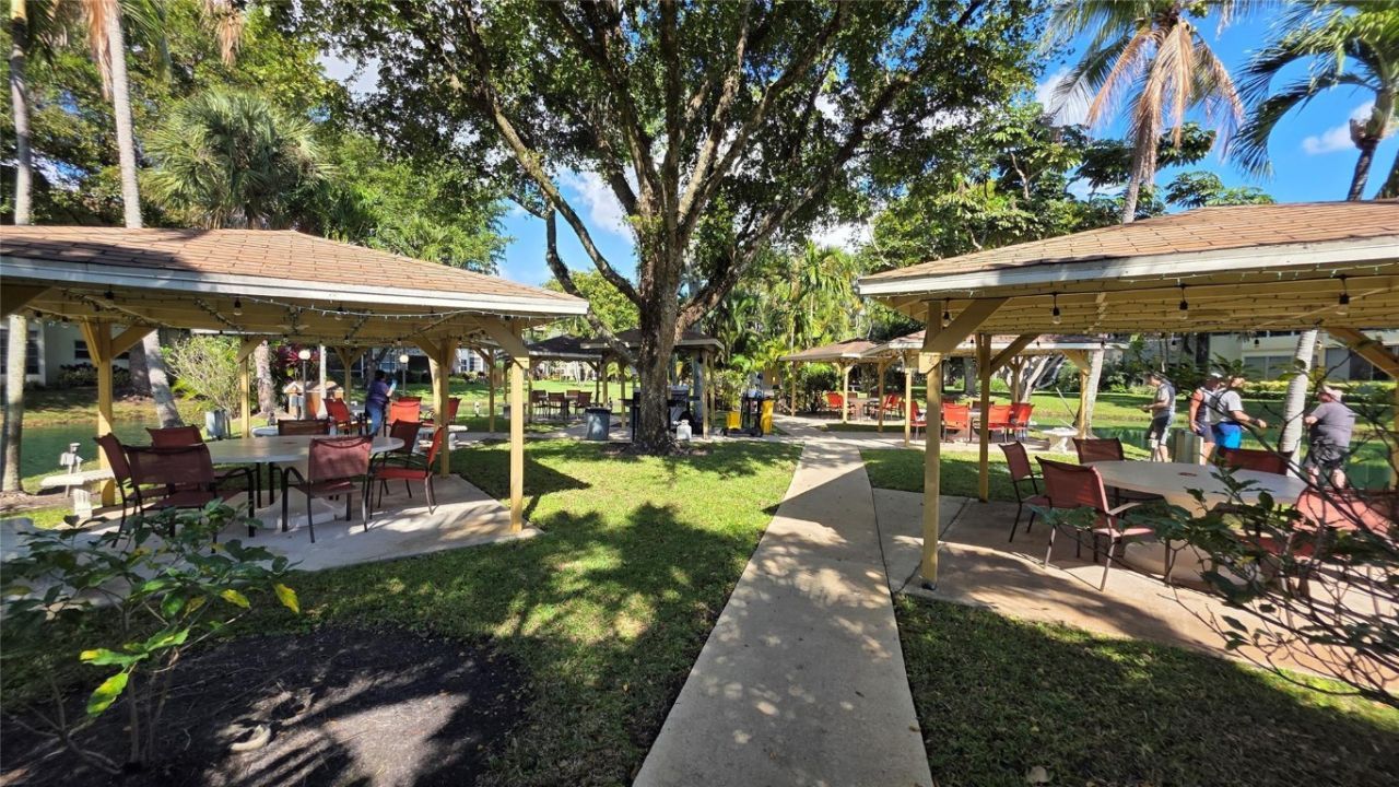 5111 W Oakland Park Boulevard, Unit 104, Lauderdale Lakes, FL 33313 Photo