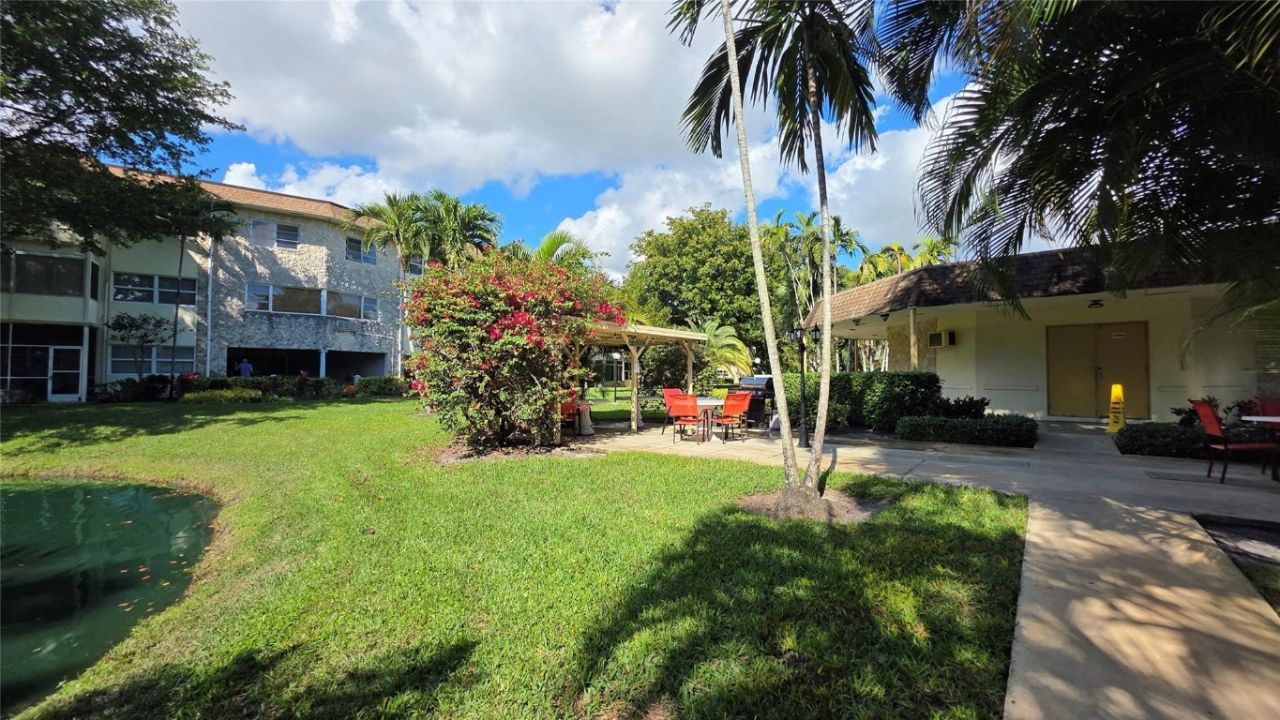 5111 W Oakland Park Boulevard, Unit 104, Lauderdale Lakes, FL 33313 Photo