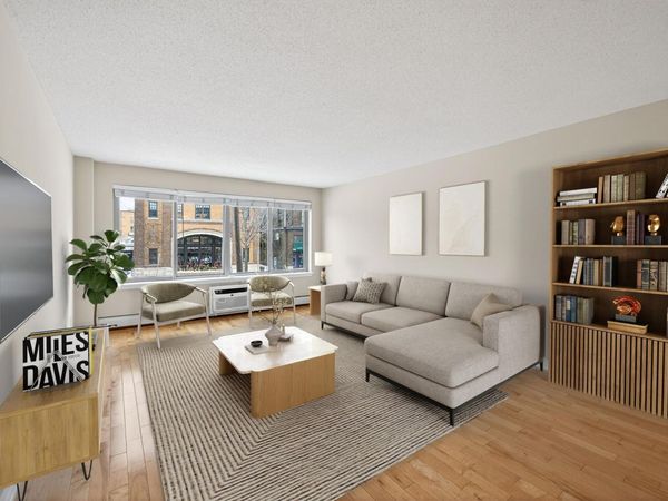 2727 W 43rd Street, Unit 201, Minneapolis, MN 55410