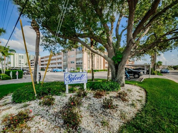 300 64TH AVENUE, Unit 117, ST PETE BEACH, FL 33706