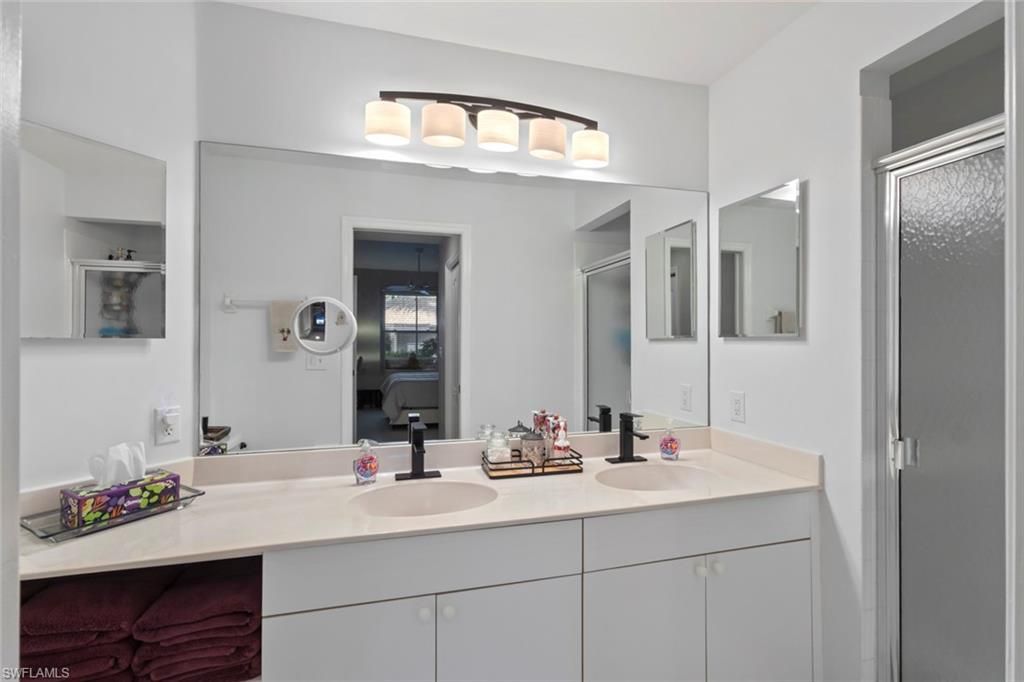 10230 Washingtonia Palm Way, Unit 1914, Fort Myers, FL 33966 Photo