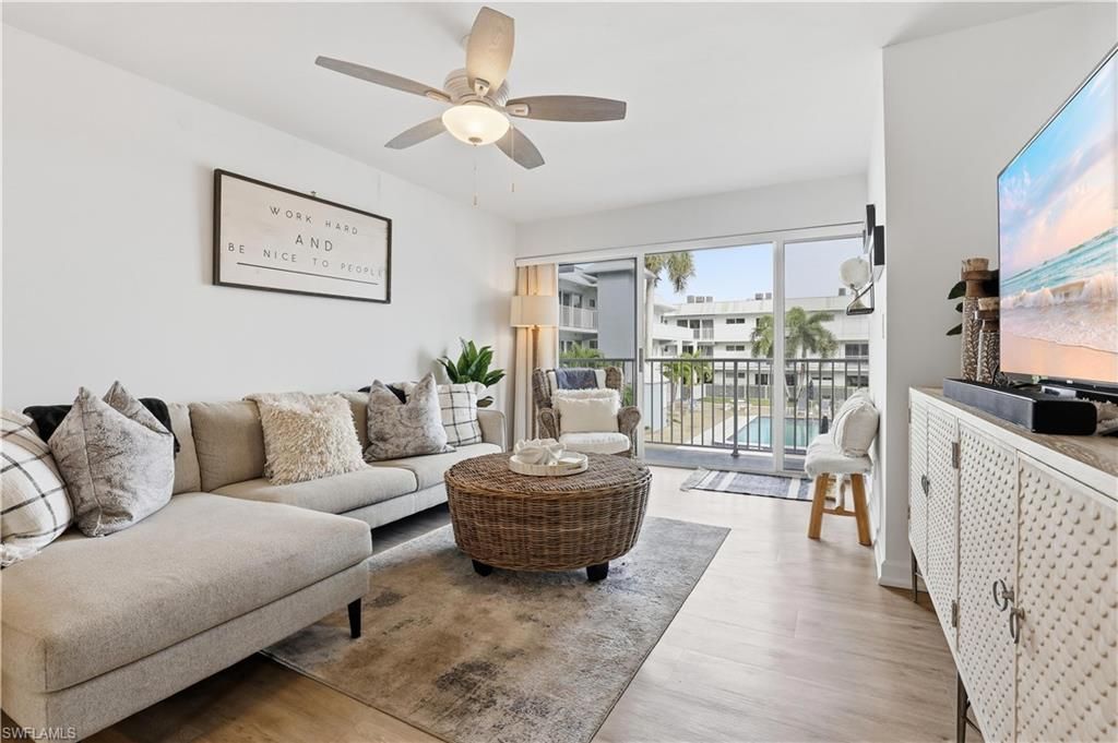 1100 8th Ave S, Unit 213B, Naples, FL 34102 Photo