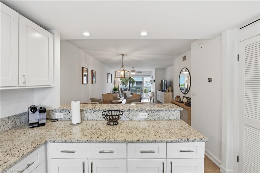 1100 8th Ave S, Unit 213B, Naples, FL 34102 Photo