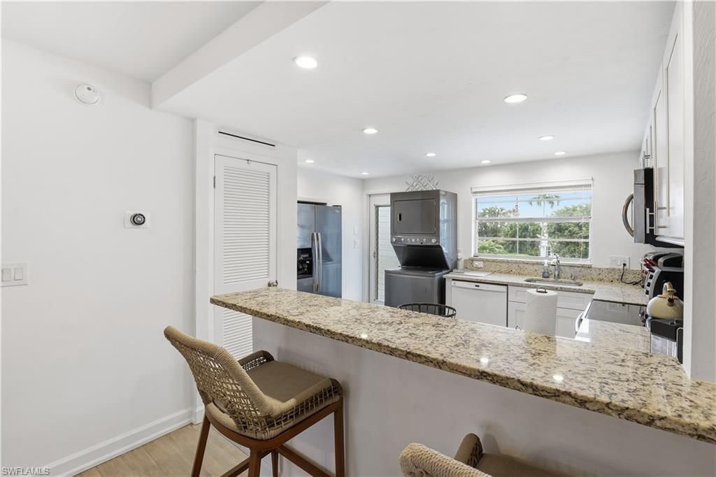 1100 8th Ave S, Unit 213B, Naples, FL 34102 Photo