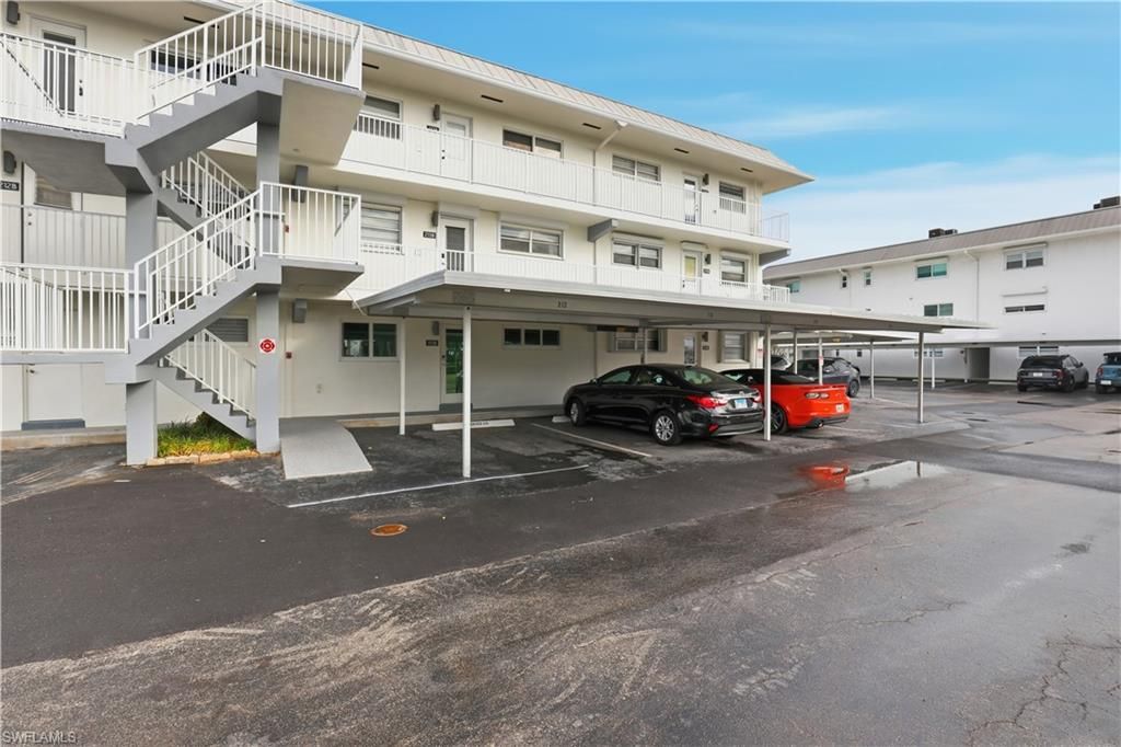 1100 8th Ave S, Unit 213B, Naples, FL 34102 Photo