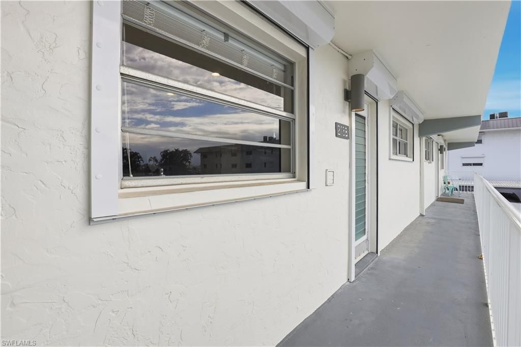 1100 8th Ave S, Unit 213B, Naples, FL 34102 Photo