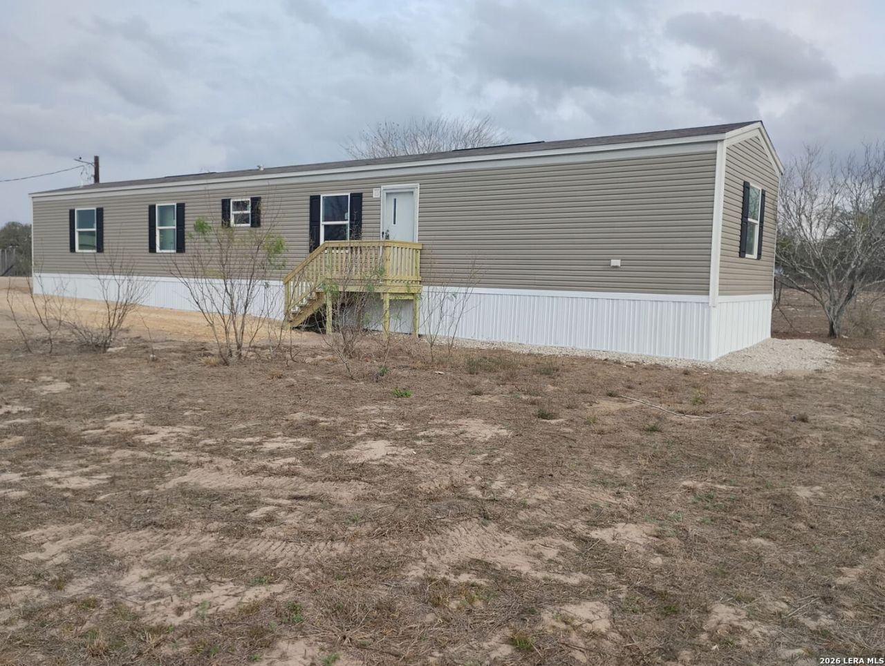 1390 Rendon, Poteet, TX 78065 Main Photo