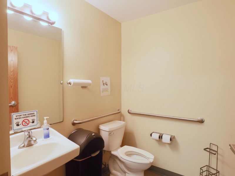 131 W Main Street, Lancaster, OH 43130 Photo 14