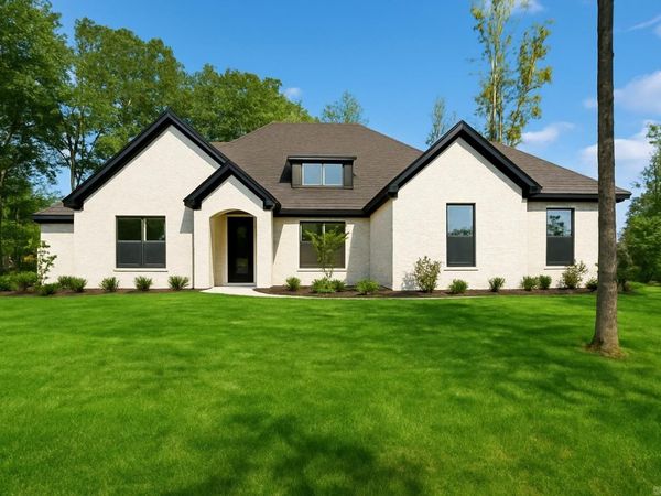 208 Clearview, Benton, AR 72019