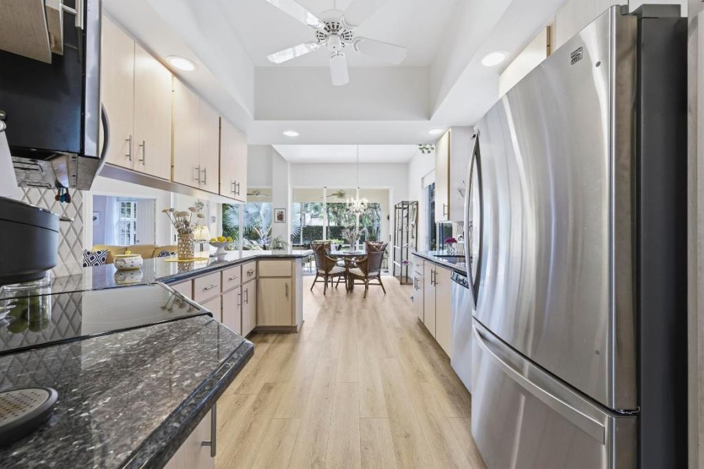 325 Kelsey Park Circle, Palm Beach Gardens, FL 33410 Photo