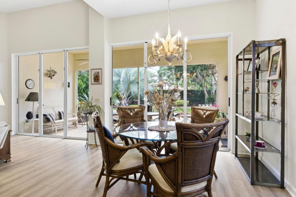 325 Kelsey Park Circle, Palm Beach Gardens, FL 33410 Photo