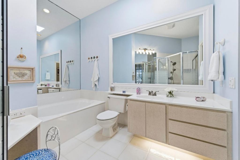 325 Kelsey Park Circle, Palm Beach Gardens, FL 33410 Photo