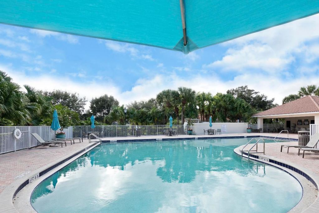 325 Kelsey Park Circle, Palm Beach Gardens, FL 33410 Photo