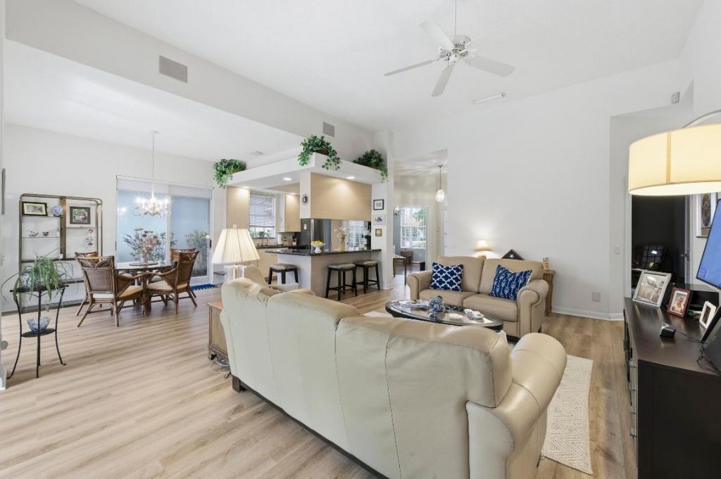 325 Kelsey Park Circle, Palm Beach Gardens, FL 33410 Photo