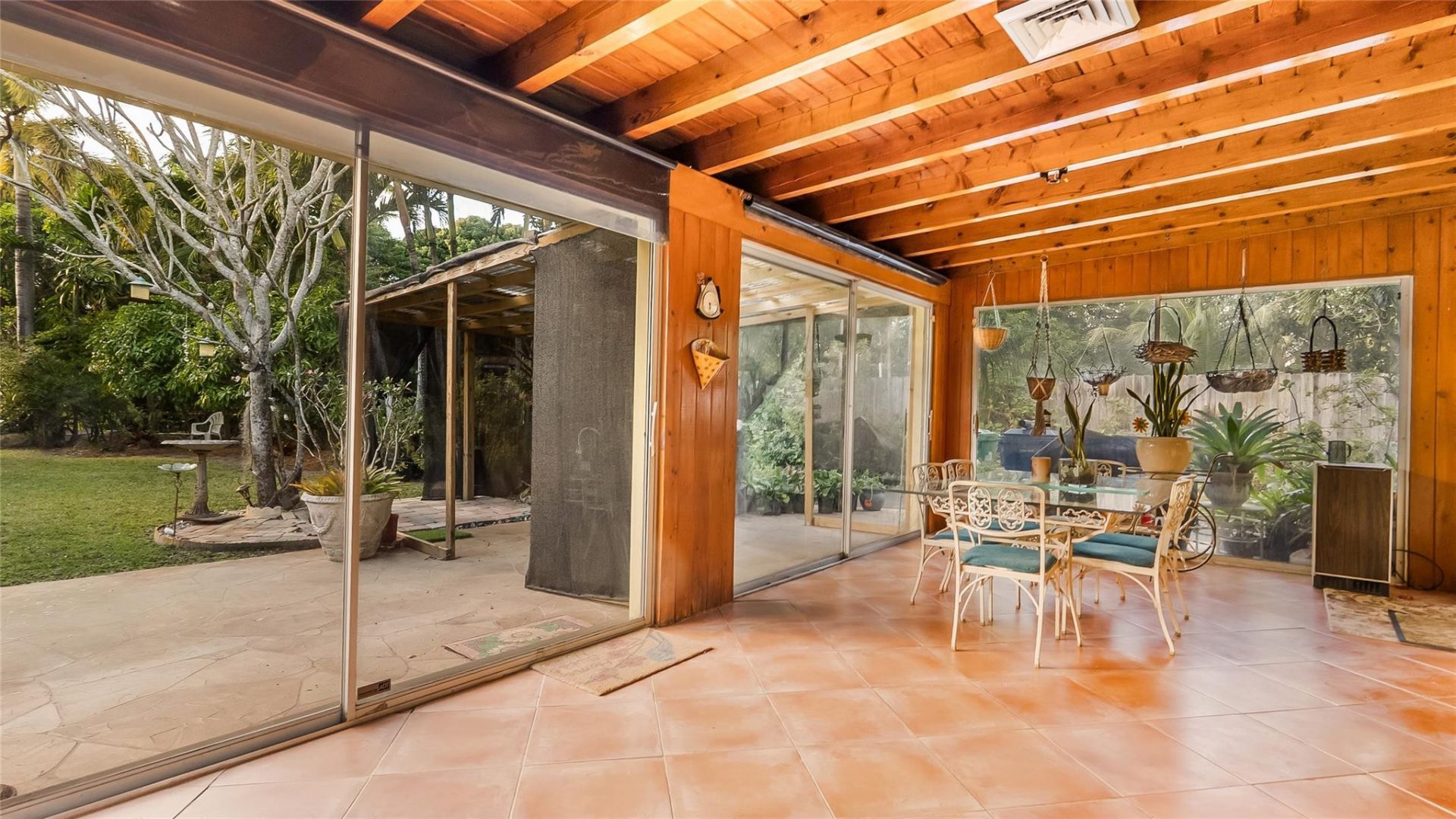 13920 N Miami Avenue, Miami, FL 33168 Photo