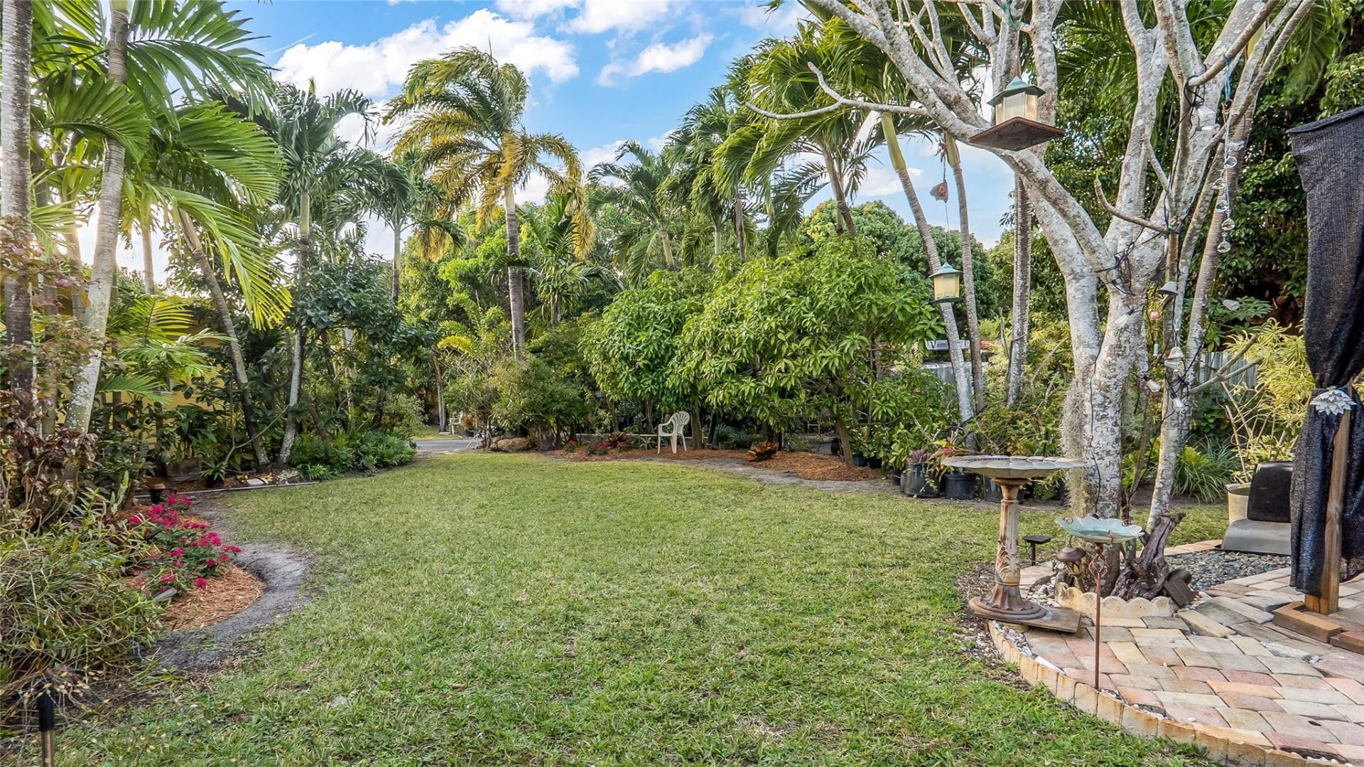 13920 N Miami Avenue, Miami, FL 33168 Photo